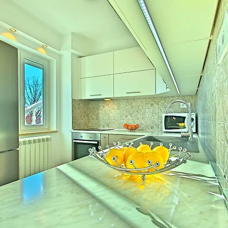 Splendid In With Swimming Pool * Krsan